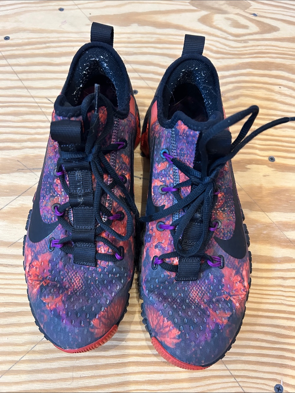 Nike Men’s Multicolor Patterned Sneakers with Black Details
